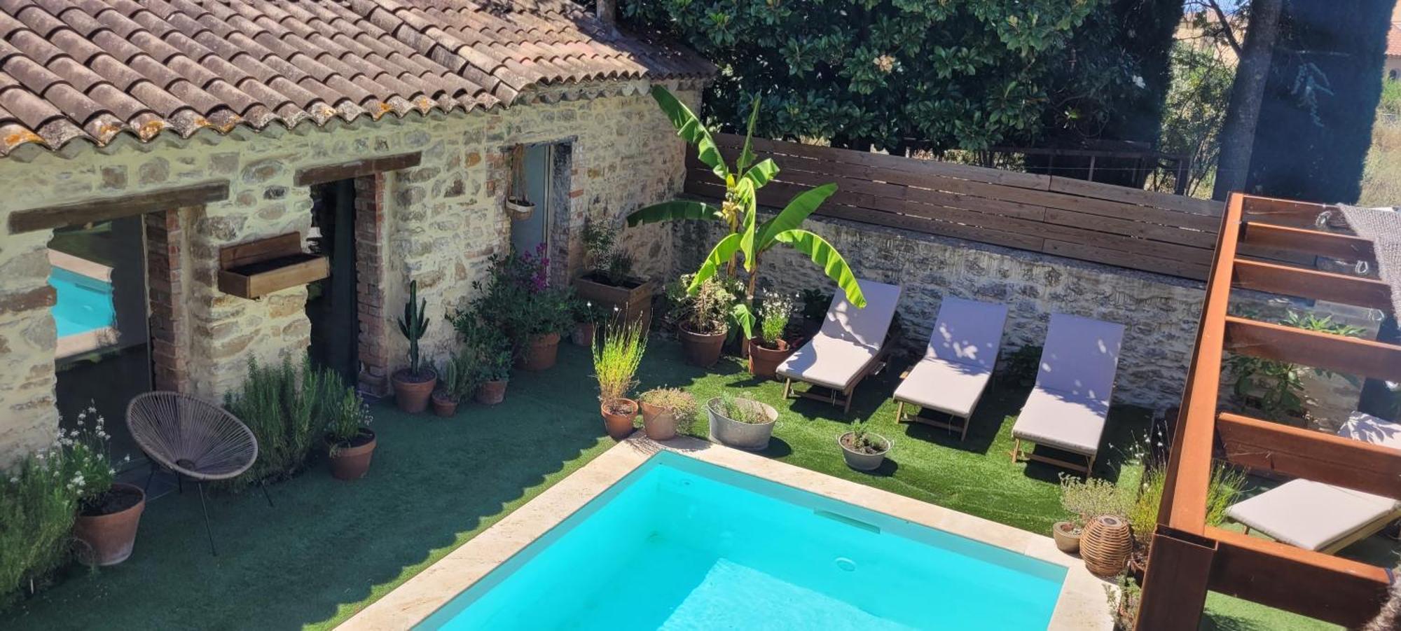 Les Batisses Du Chataignier Saint-Christol-lès-Alès Esterno foto